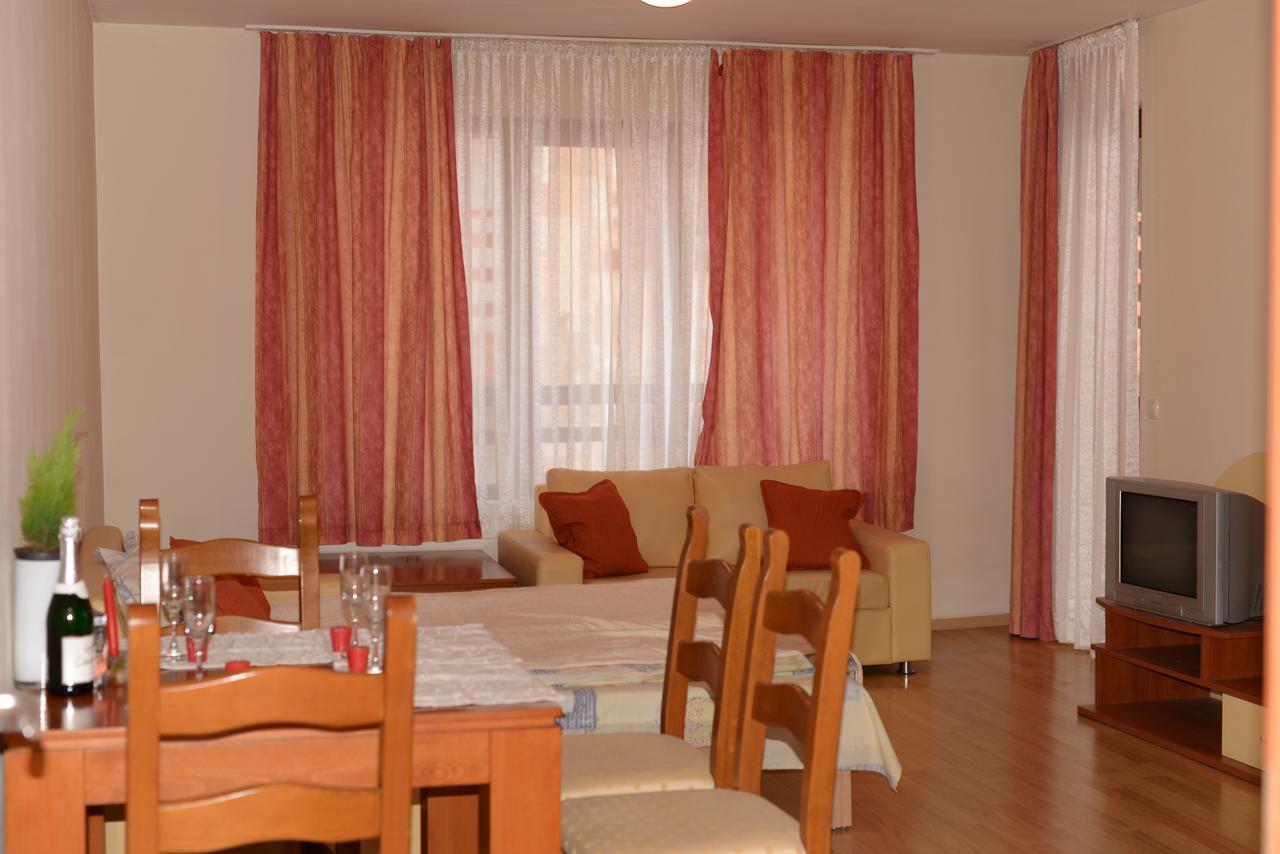 Predela Nadezhda Apartment Bansko Eksteriør billede